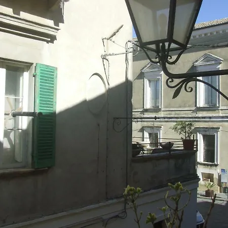 Casa D'avalos * Vasto