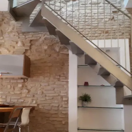 Casa D'avalos Apartment